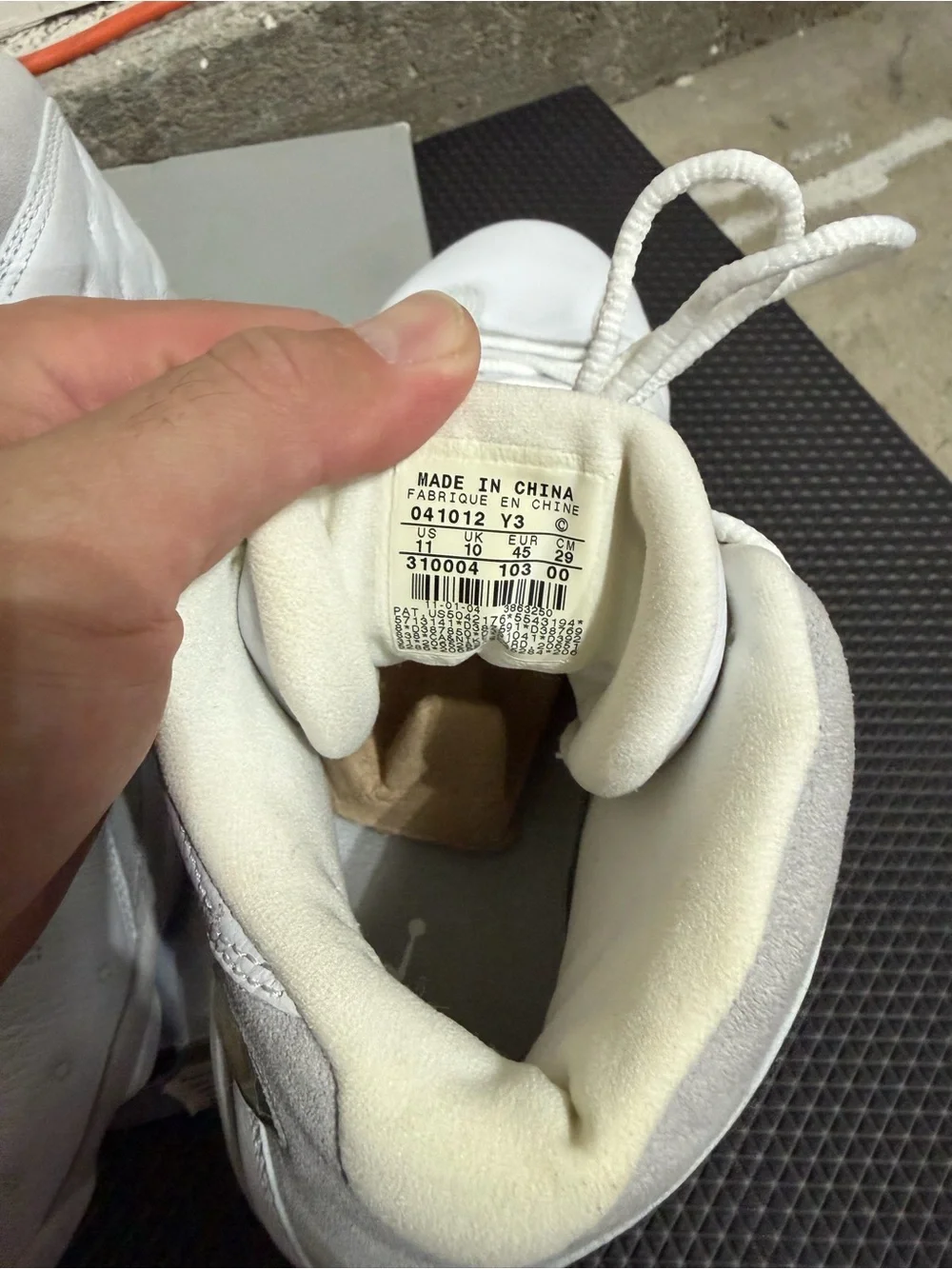 Air Jordan 13 Retro Neutral Grey Size 11 - Picture 6 of 8